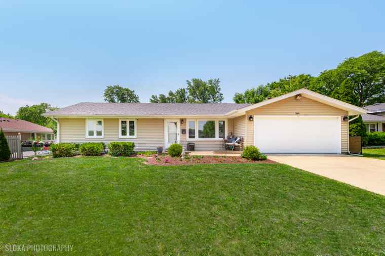 Photo of 106 Grand Central Ln Schaumburg, IL 60193