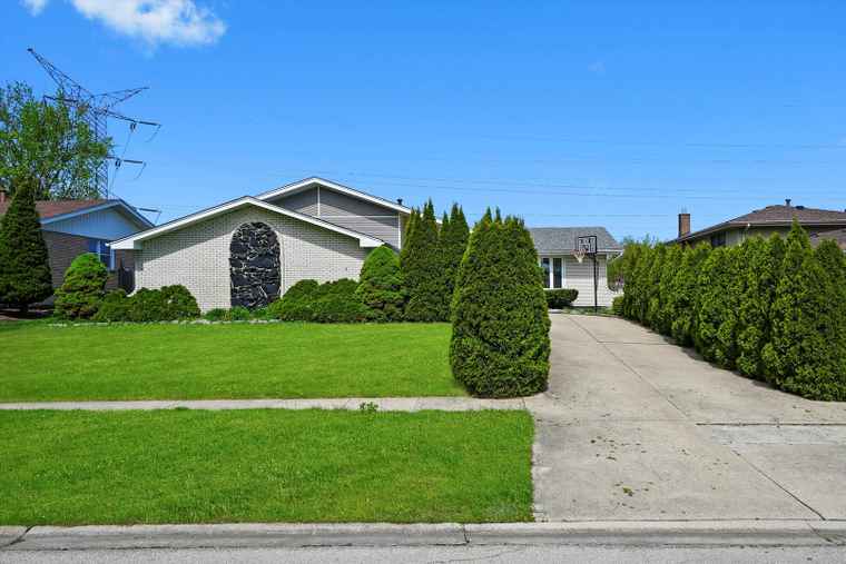 Photo of 14424 S Pheasant Ln Homer Glen, IL 60491