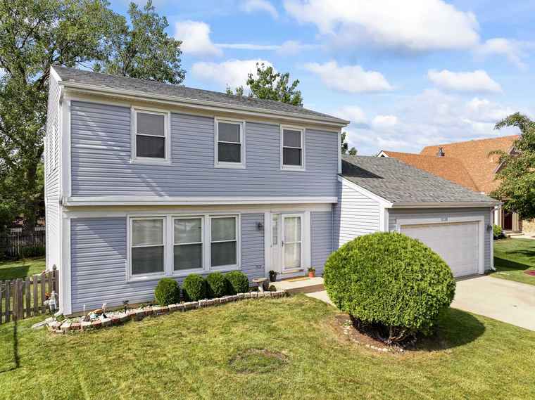 Photo of 2130 Parkville Rd Schaumburg, IL 60194