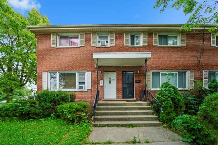 Photo of 929 W North Ave Unit A Villa Park, IL 60181
