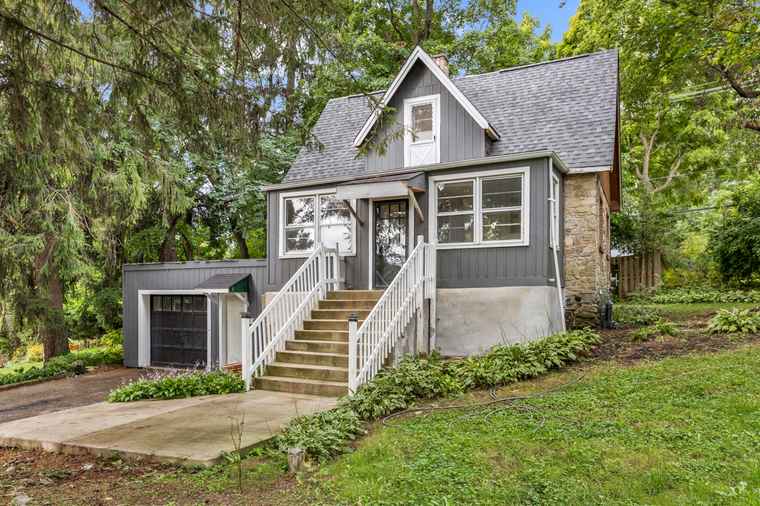 Photo of 148 Wildwood Rd Algonquin, IL 60102