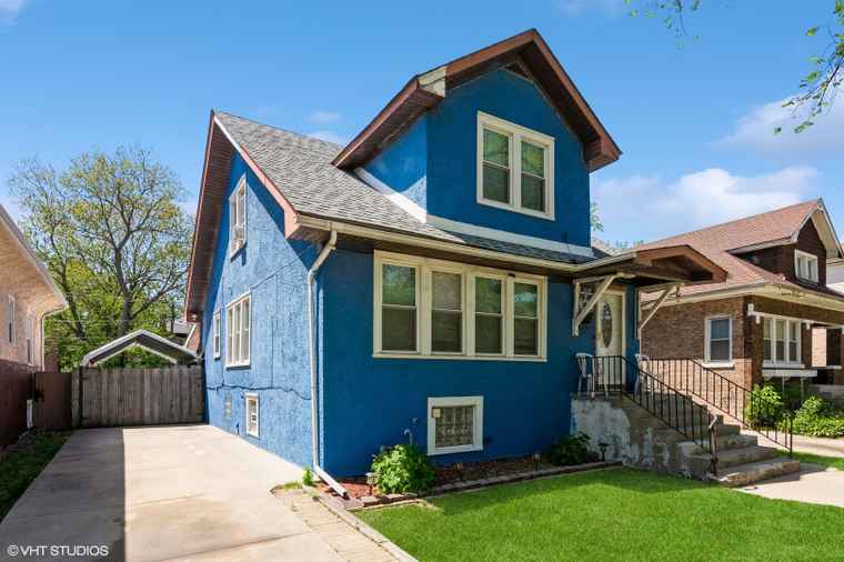 Photo of 2116 S 3rd Ave Maywood, IL 60153