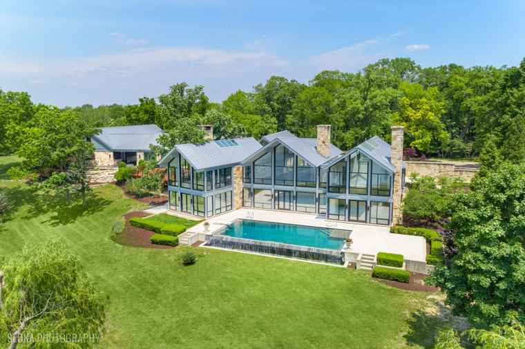 Photo of 28 Brinker Rd Barrington Hills, IL 60010