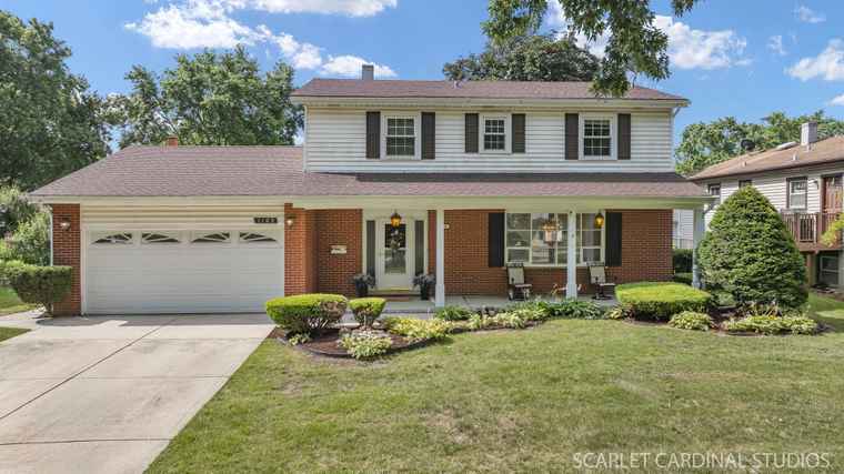 Photo of 1109 71st St Darien, IL 60561