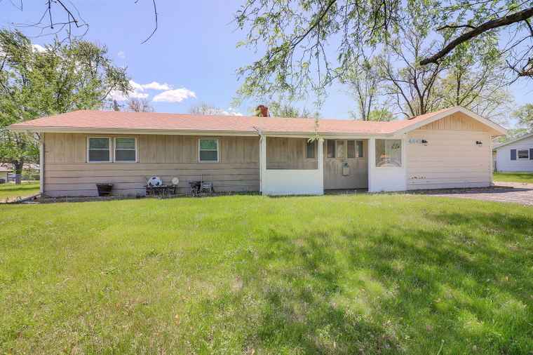 Photo of 4441 185th St Country Club Hills, IL 60478