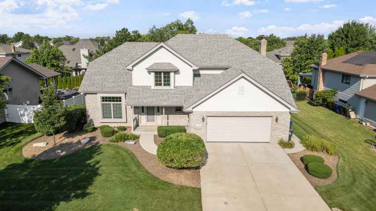 Photo of 641 Downing St New Lenox, IL 60451