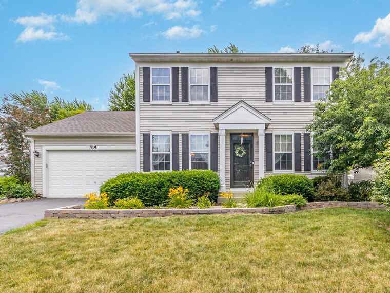 Photo of 315 Kensington Dr Oswego, IL 60543
