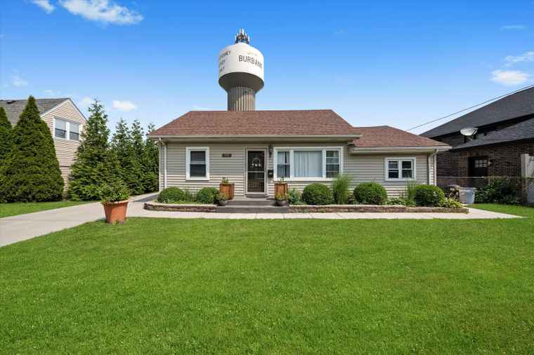 Photo of 7030 W 84th St Burbank, IL 60459