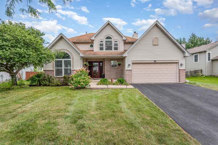 Photo of 652 Timberline Dr Bolingbrook, IL 60490