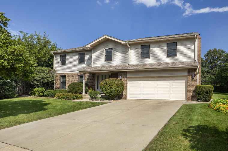 Photo of 2814 Crimson Ct Northbrook, IL 60062