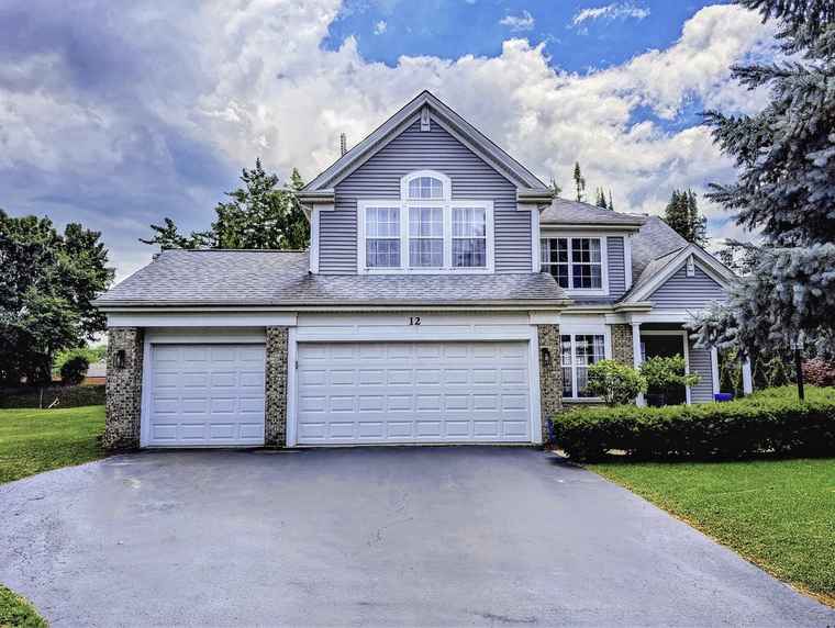 Photo of 12 Morningside Ct Lake In The Hills, IL 60156