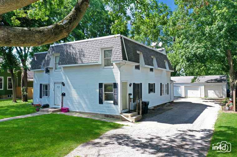 Photo of 525 Mckee St Batavia, IL 60510