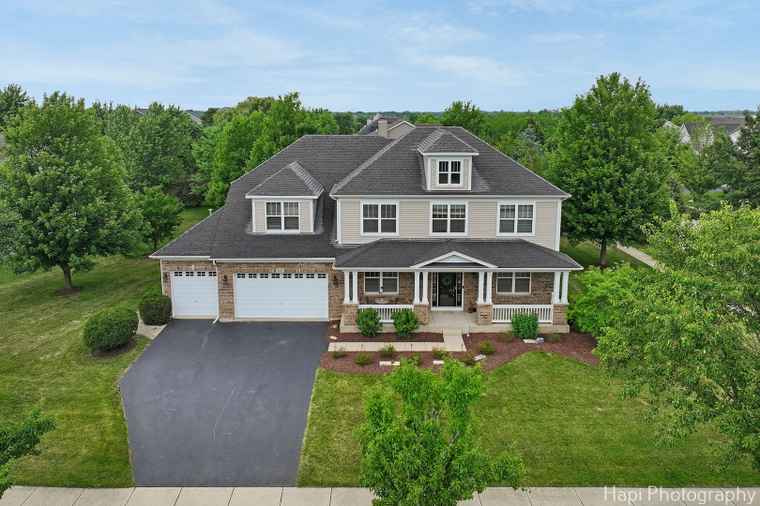 Photo of 10174 Hopkins St Huntley, IL 60142