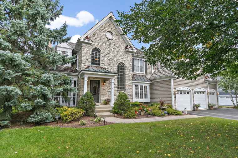 Photo of 406 Catkins Way Cary, IL 60013