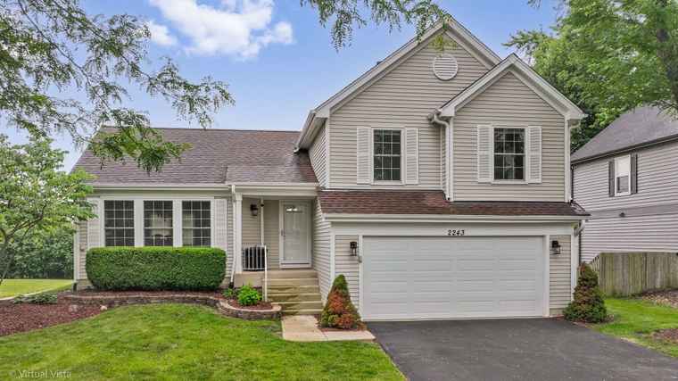 Photo of 2243 Camden Ln Hanover Park, IL 60133