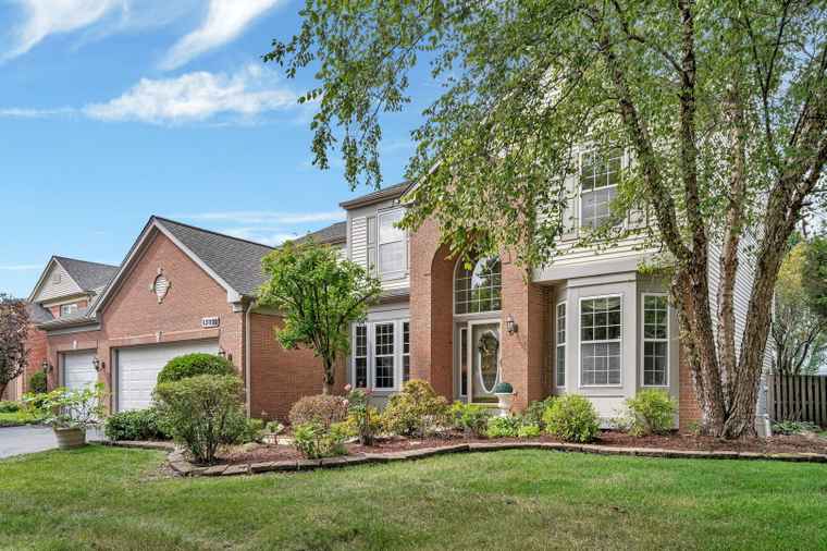 Photo of 13028 Bradford Ln Plainfield, IL 60585