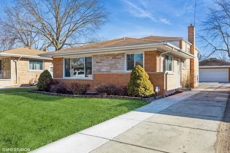 Photo of 16361 Greenwood Ave South Holland, IL 60473