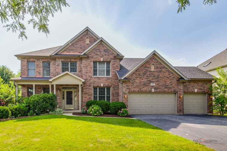 Photo of 2482 Wyeth Dr West Chicago, IL 60185