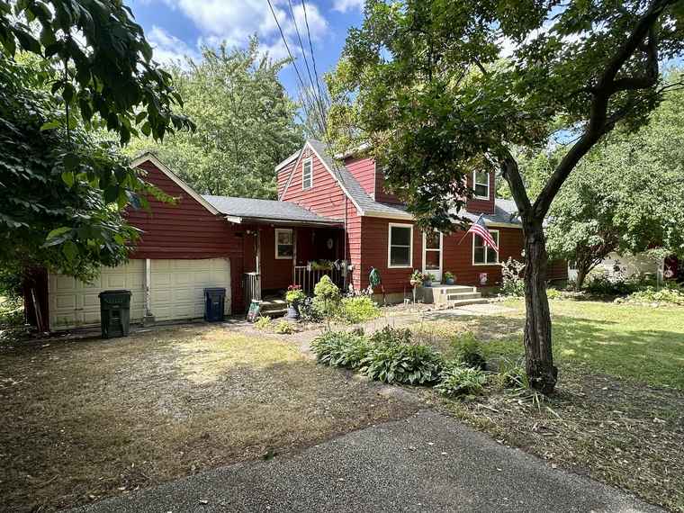 Photo of 632 Oceola Dr Algonquin, IL 60102