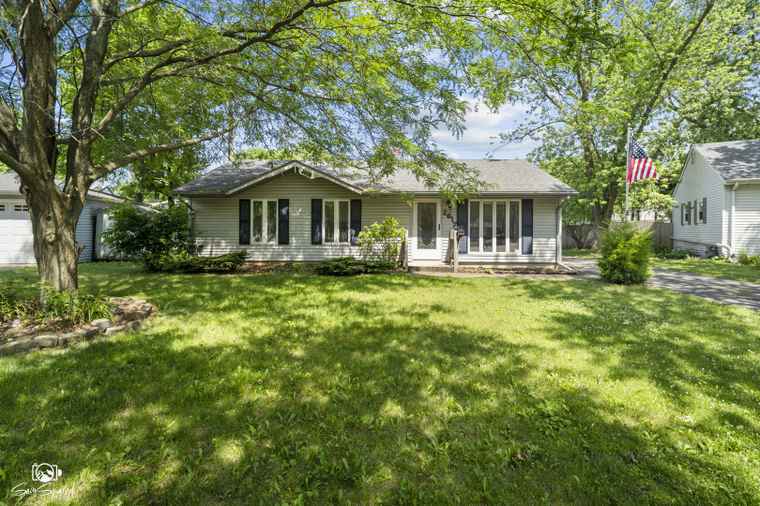 Photo of 2617 Inwood Dr Joliet, IL 60435