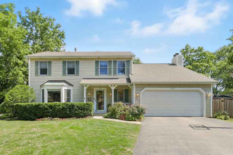 Photo of 745 Price Ln Deerfield, IL 60015