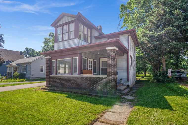 Photo of 428 E Wilson St Batavia, IL 60510