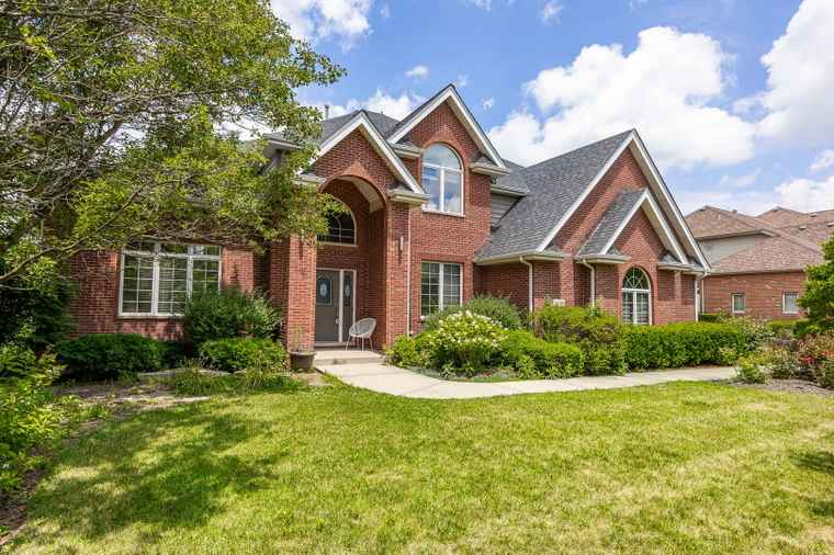Photo of 11696 Coquille Dr Frankfort, IL 60423