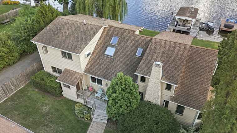 Photo of 1439 Lowe Dr Algonquin, IL 60102