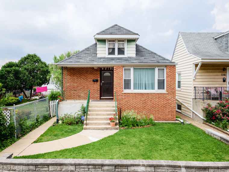 Photo of 4018 N Octavia Ave Norridge, IL 60706