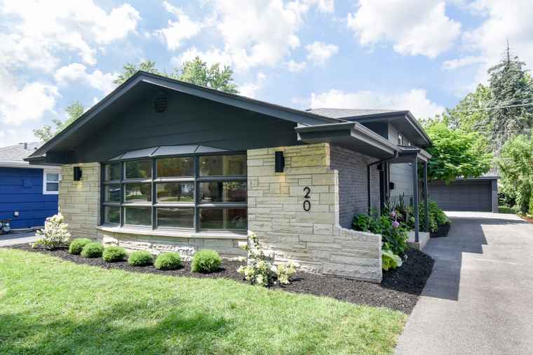 Photo of 20 N Edgewood Ave La Grange, IL 60525