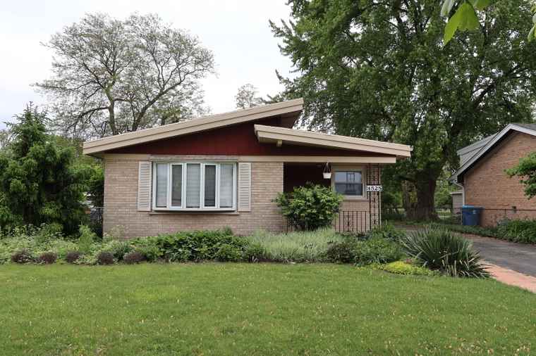 Photo of 4525 W 125th St Alsip, IL 60803