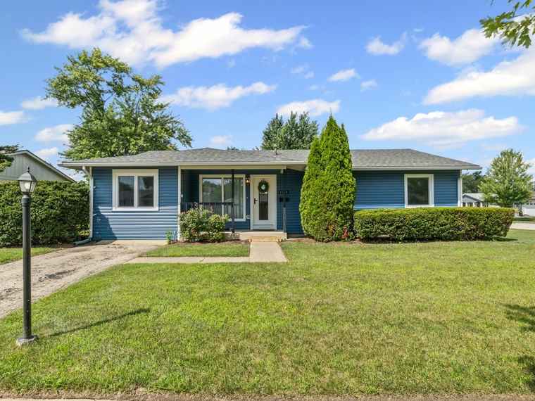 Photo of 1124 Lovell Ct Elk Grove Village, IL 60007