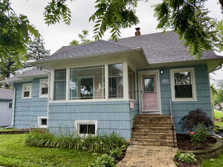 Photo of 200 N Yale Ave Villa Park, IL 60181