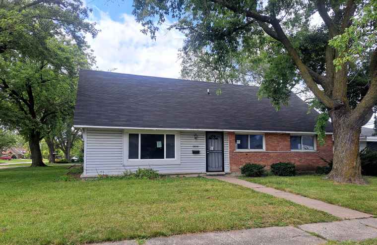 Photo of 3830 167th Pl Country Club Hills, IL 60478