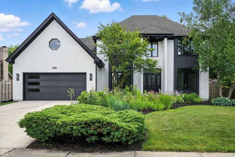 Photo of 2148 Primrose Ln Naperville, IL 60565