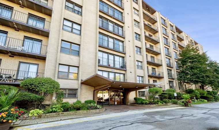 Photo of 4601 W Touhy Ave #605 Lincolnwood, IL 60712