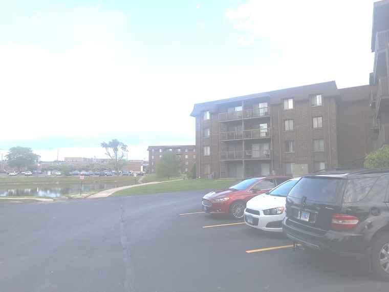 Photo of 840 Elder Rd Unit A305 Homewood, IL 60430
