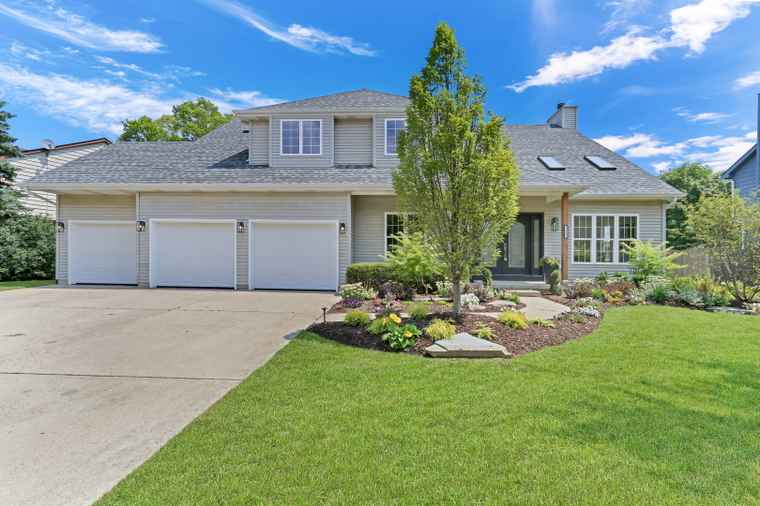 Photo of 3111 Mini Dr Wadsworth, IL 60083