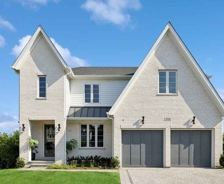 Photo of 1118 Pin Oak Dr Western Springs, IL 60558