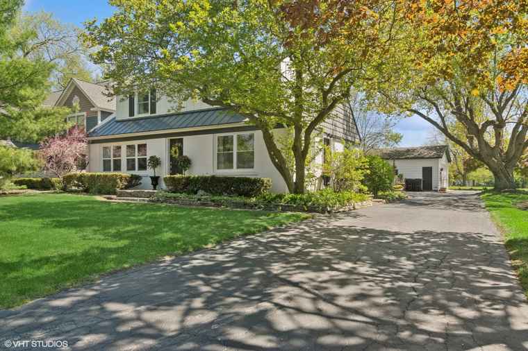 Photo of 429 Grand Ave Lake Zurich, IL 60047