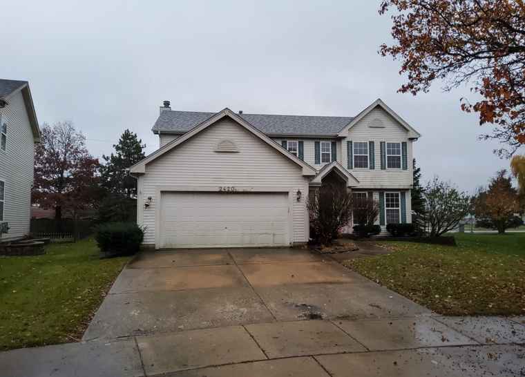Photo of 2420 Woodlake Ct Naperville, IL 60564