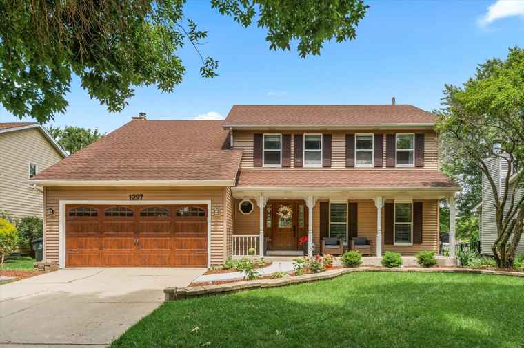 Photo of 1297 Gregory Ct Naperville, IL 60565