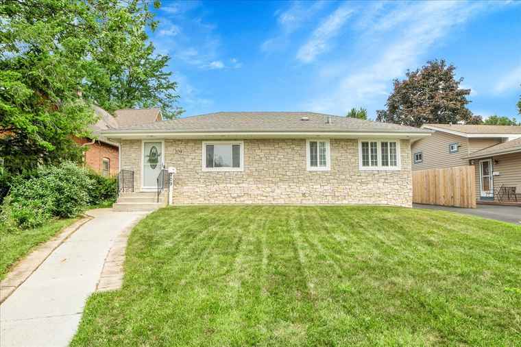 Photo of 209 E Blair St West Chicago, IL 60185