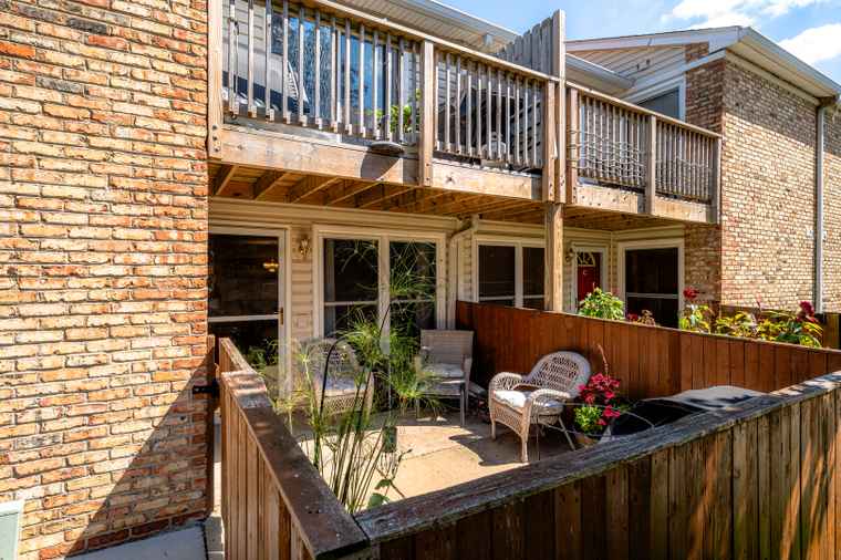 Photo of 1940 Kenilworth Cir Unit D Hoffman Estates, IL 60169