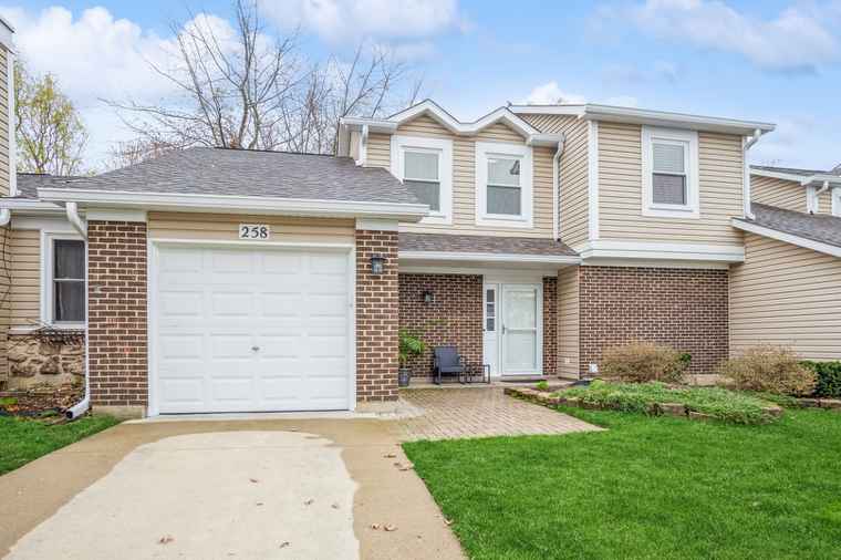 Photo of 258 Hearthside Dr #258 Bloomingdale, IL 60108