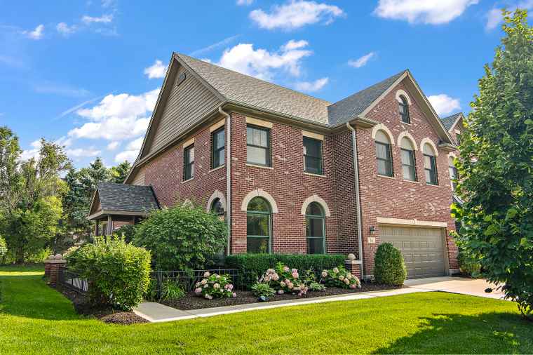 Photo of 14 Old Frankfort Way Frankfort, IL 60423