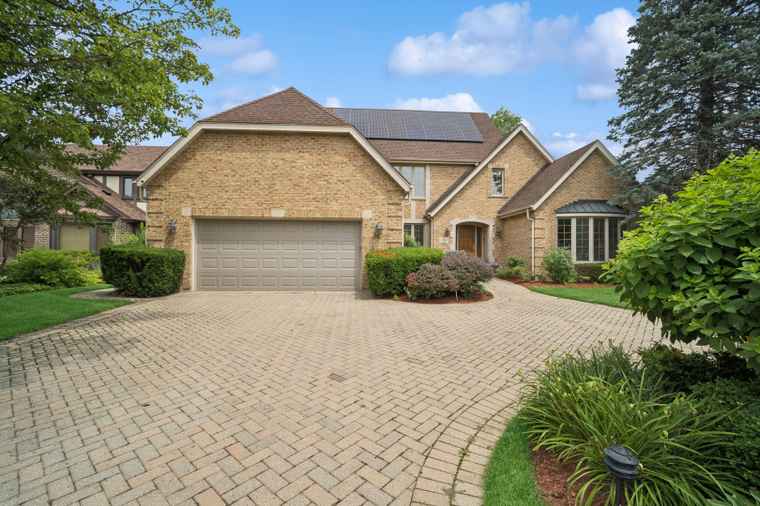 Photo of 2750 Prince St Northbrook, IL 60062