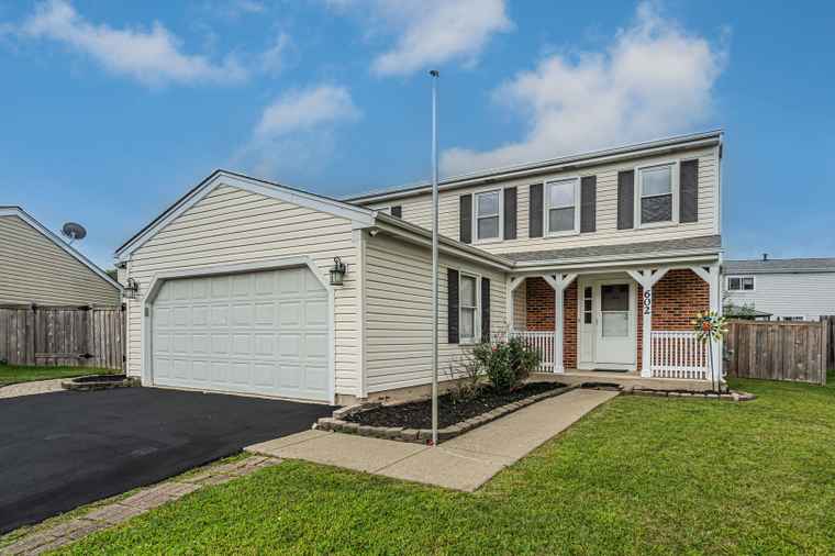 Photo of 602 Oswego Dr Carol Stream, IL 60188
