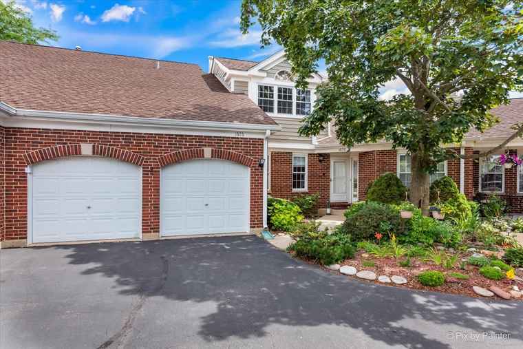 Photo of 1676 Edgewood Dr #0 Algonquin, IL 60102