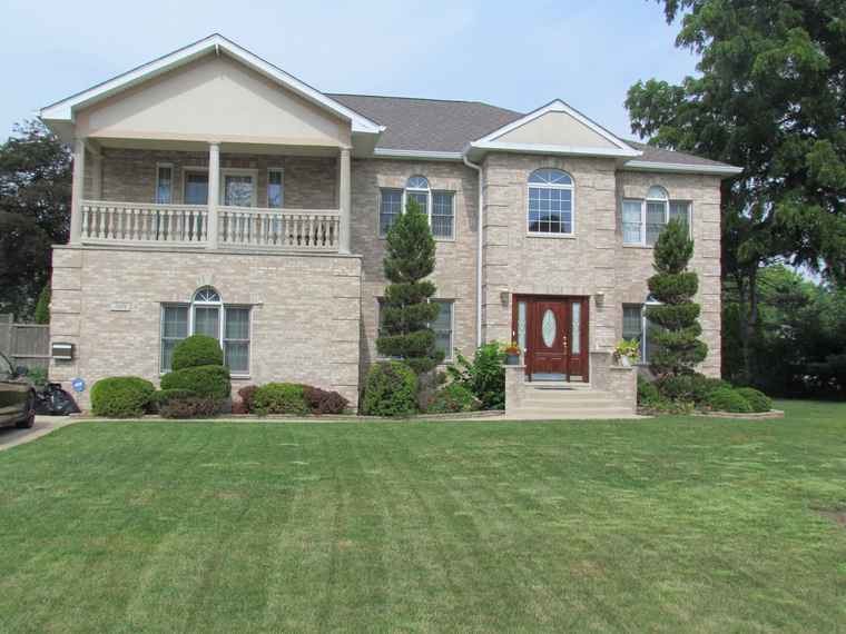 Photo of 3101 Central Rd Glenview, IL 60025